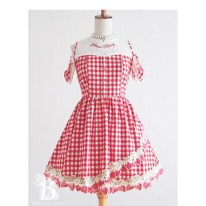 Super cute Liz Lisa strawberry  dress 🍓 🍓